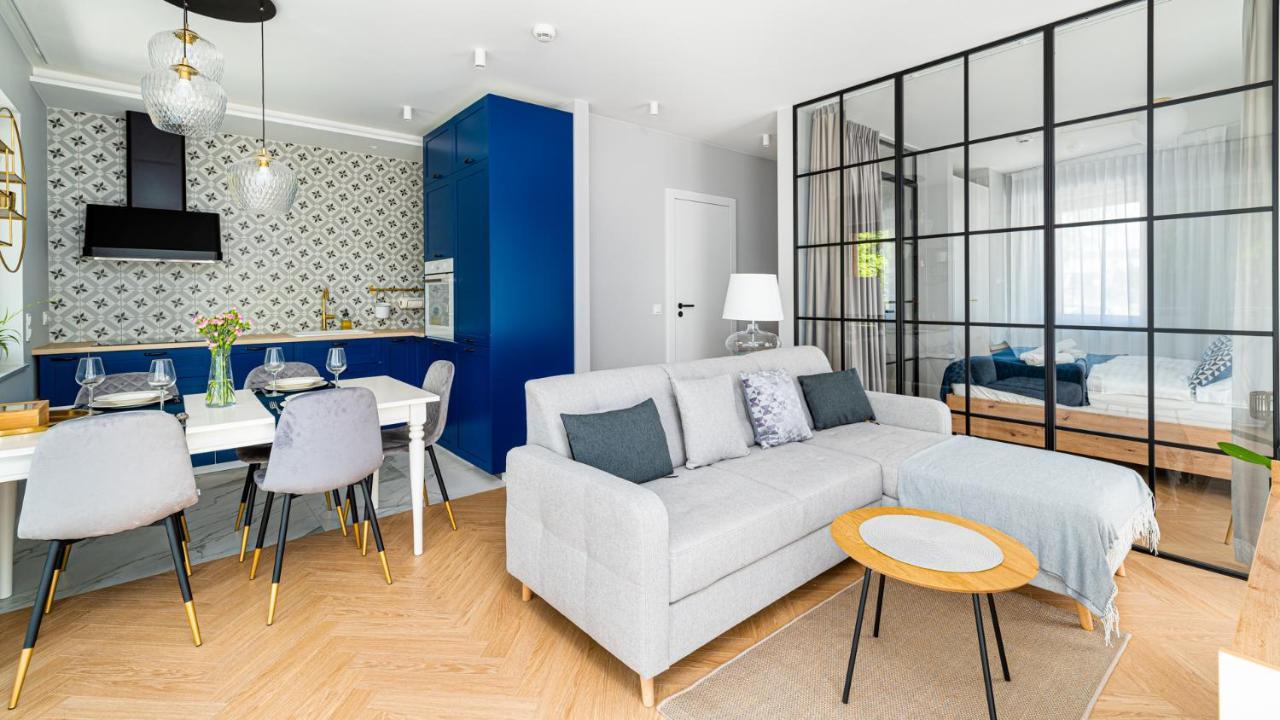 Stone Hill Apartament Sunrise シクラルスカ・ポレンバ エクステリア 写真